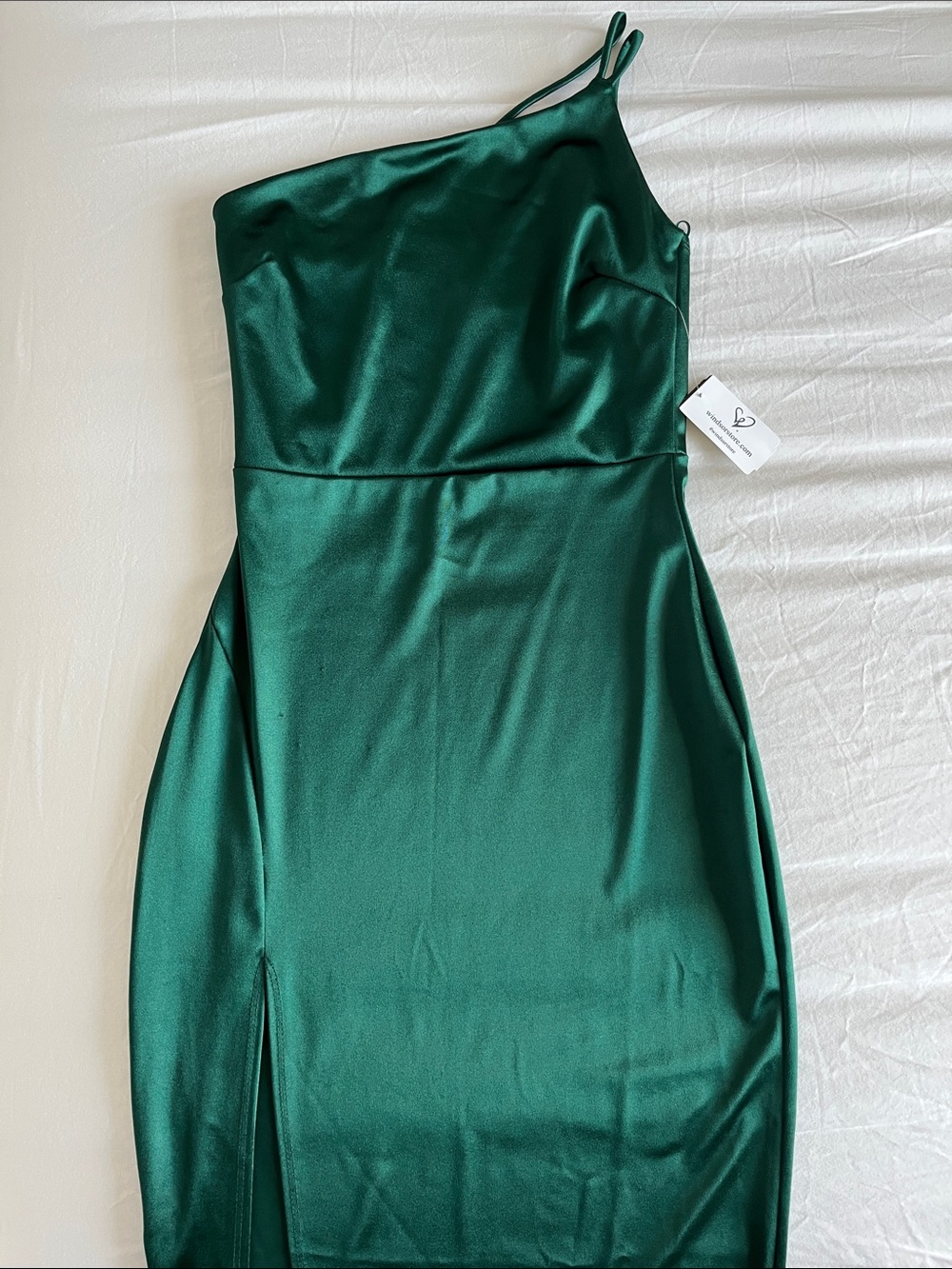 Windsor Emerald Green One-Shoulder Satin Dress